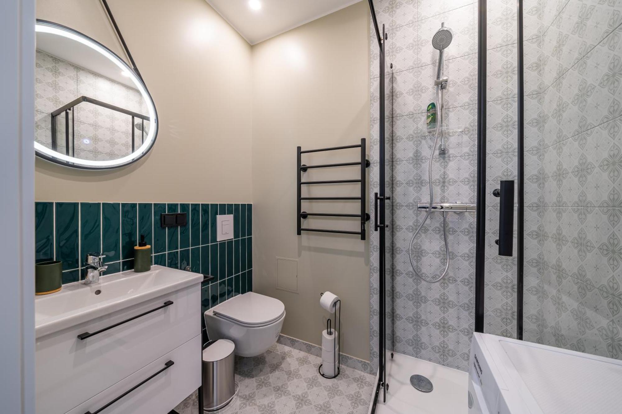 Spacious 1-Bedroom Apartment In The Heart Of Old Town Riga Esterno foto