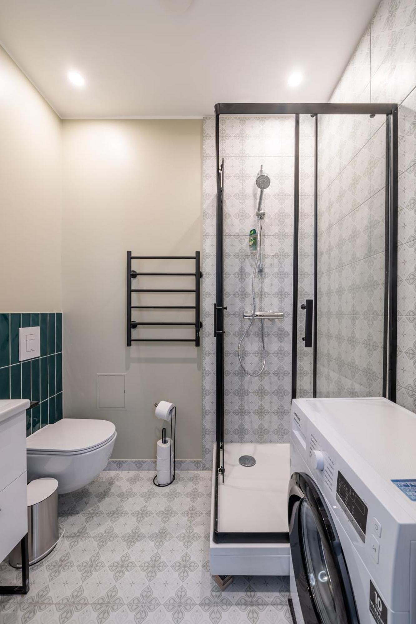 Spacious 1-Bedroom Apartment In The Heart Of Old Town Riga Esterno foto